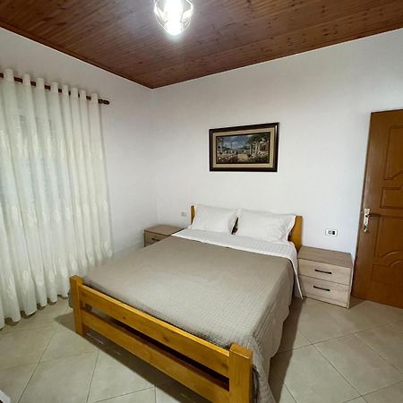 Rent Rooms Sakolli Berat Exteriér fotografie