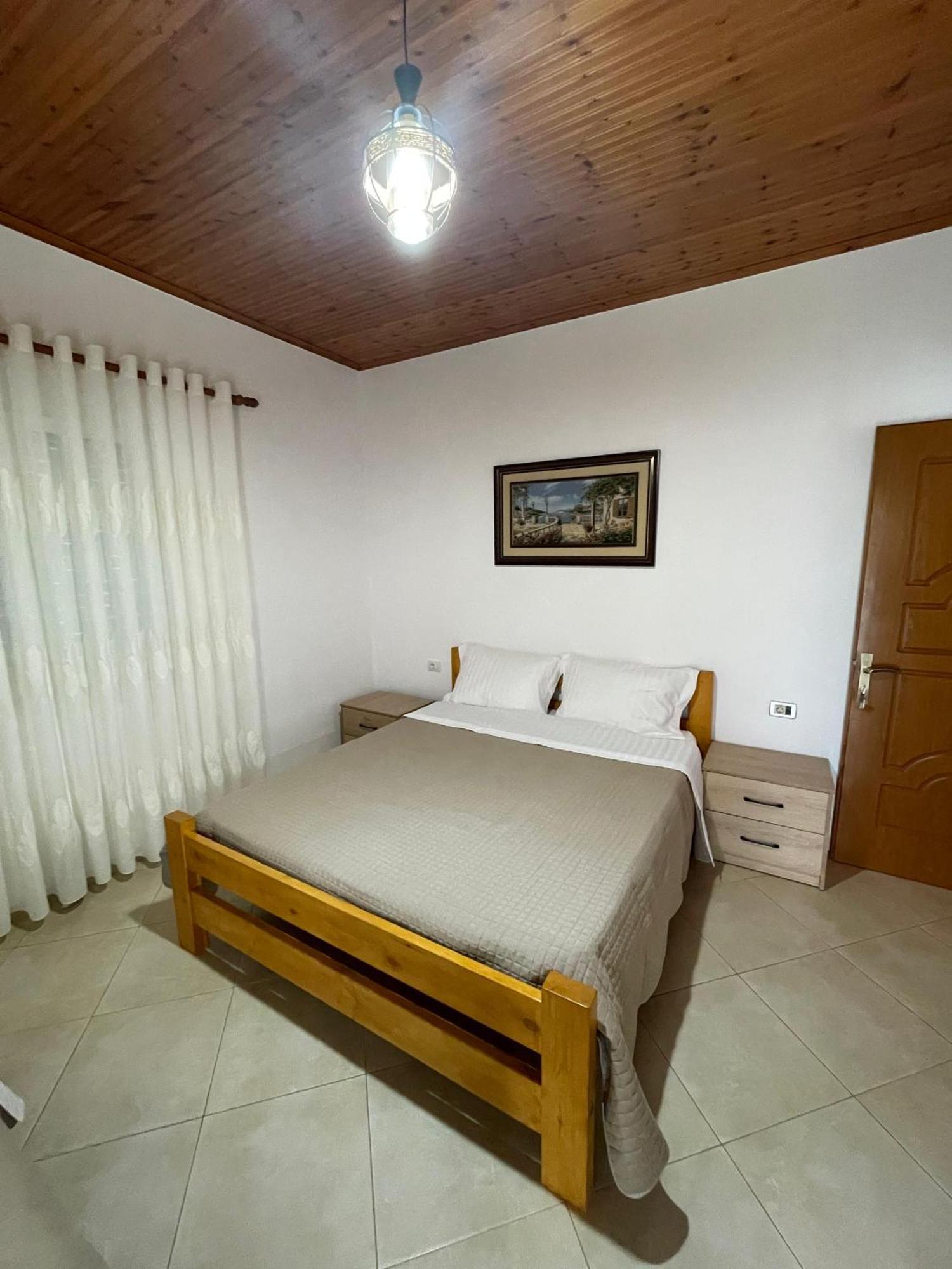 Rent Rooms Sakolli Berat Exteriér fotografie